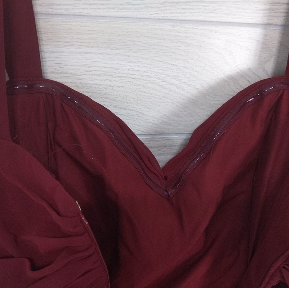 Formal Gown Dress - Picture 6 of 7